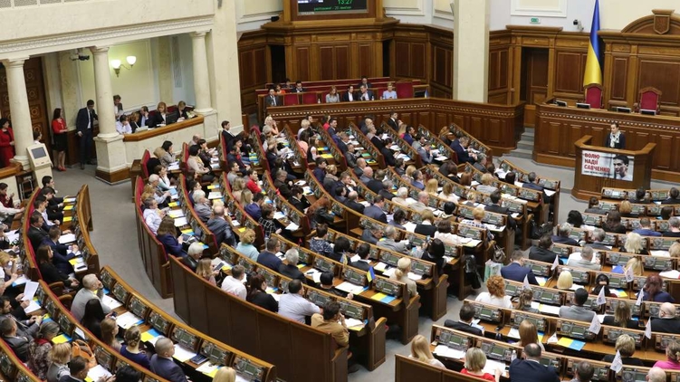 Количество свободных округов, по которым могут зайти в Раду новые депутаты, растет, фото: Николай Белокопытов (журнал