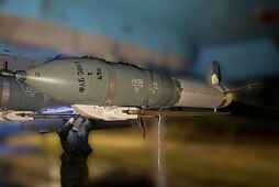 Долетять до Троєщини. Що змінить у війні нові далекобійні КАБ Росії