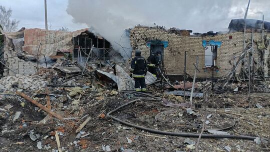 Покровськ втрачено на 80%, нові "ядерні" заяви Путіна як охоронця Джолі військкоми забрали. Підсумки