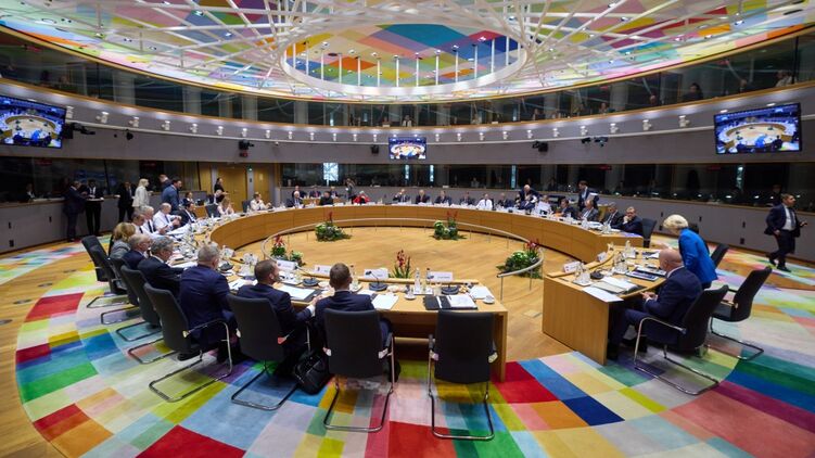 Саміт ЄС, де не змогли надати Україні репараційний кредит