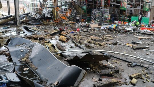 РФ продвигается к Славянску, что показал разговор Трампа и Зеленского, проблемы украинцев в Европе. Итоги