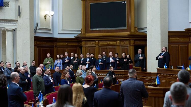 Депутати провалюють багато законів