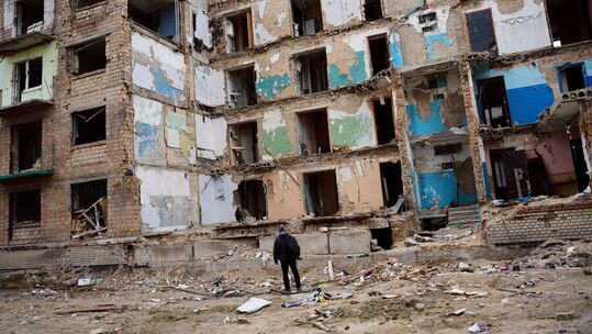 Возобновление переговоров по Украине, как хотят повысить налоги, смерть Филарета. Итоги