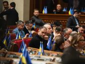 Прибрати Свириденка, обрізати владу Зеленського. До чого йде політична криза у парламенті України?