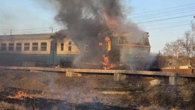 Атакований локомотив під Миколаєвом