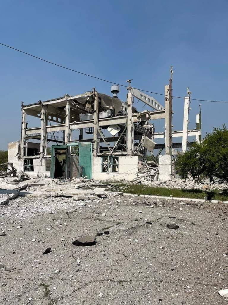 Под Лисичанском, помимо школы в Белогоровке, завалены люди в селе Шипиловка