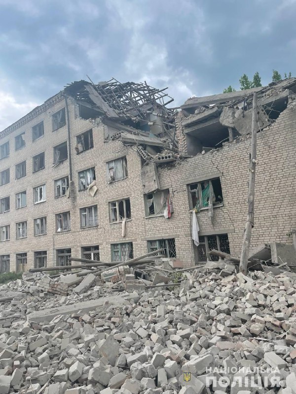 Фото последствий обстрелов Донецкой области. Источник:t.me/UA_National_Police