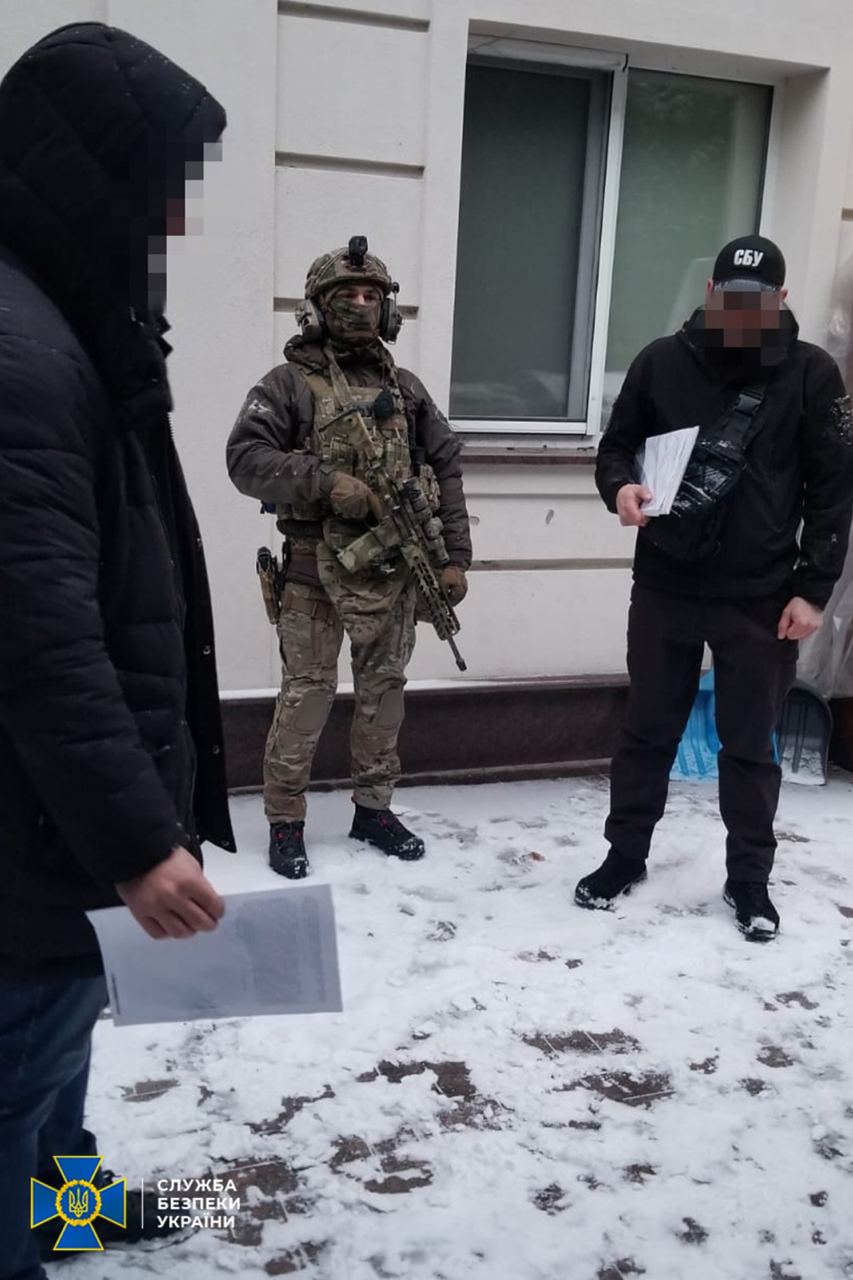 СБУ провела в Киеве 11 обысков у компаний, связанных с женой Виктора Медведчука Оксаной Марченко