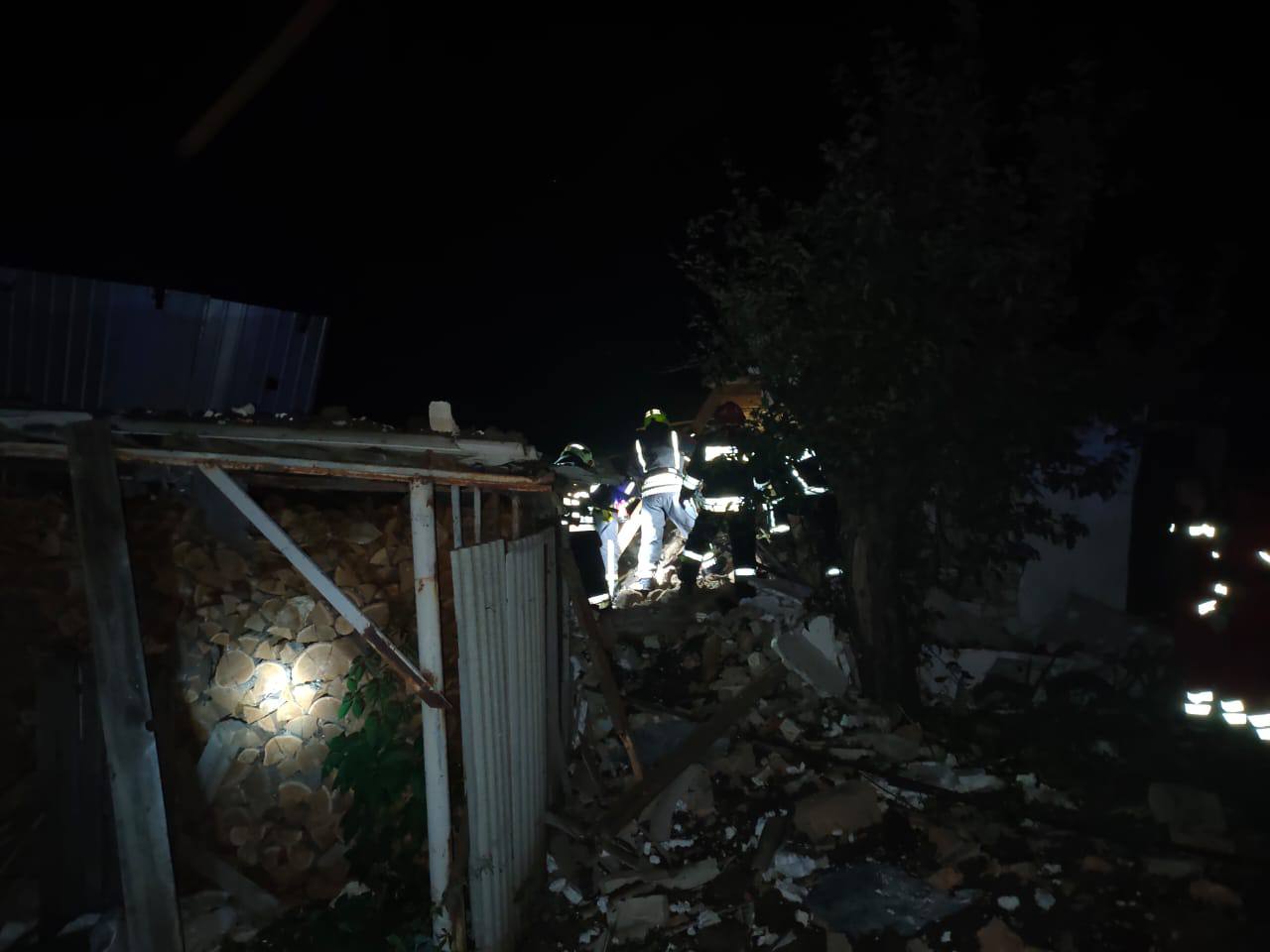 фото последствий обстрела Индустриального района в Харькове