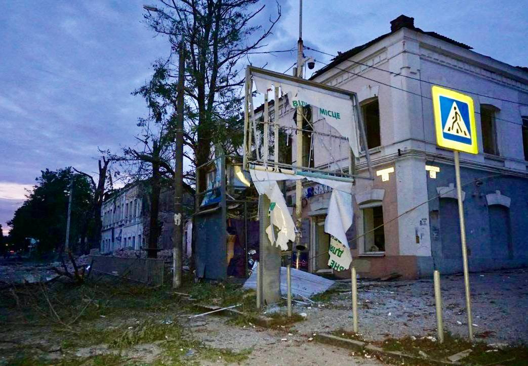 в Днпропетровской ОВА рассказали подробности удара по Днепру и опубликовали фото