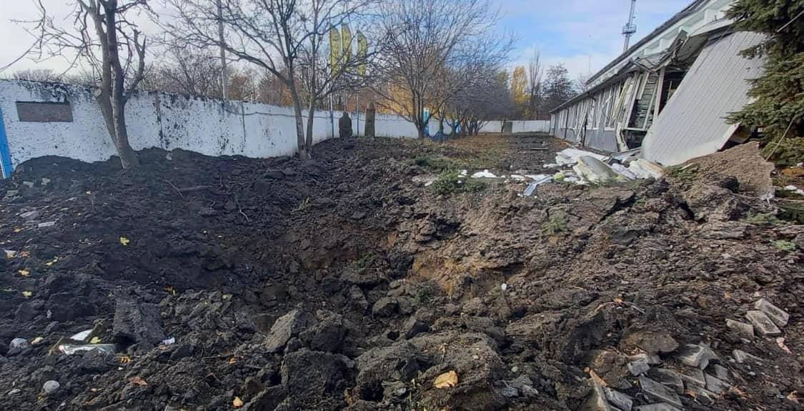 Последствия обстрела завода "Донмет" в Краматорске