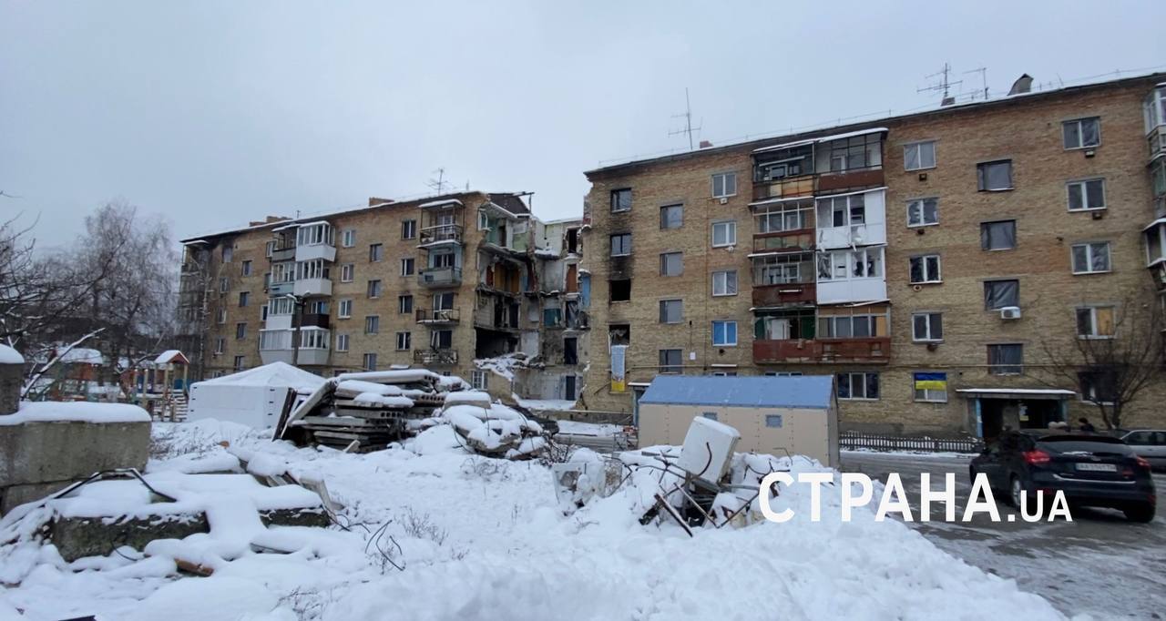 дом в Горенке, пострадавший от авиаудара