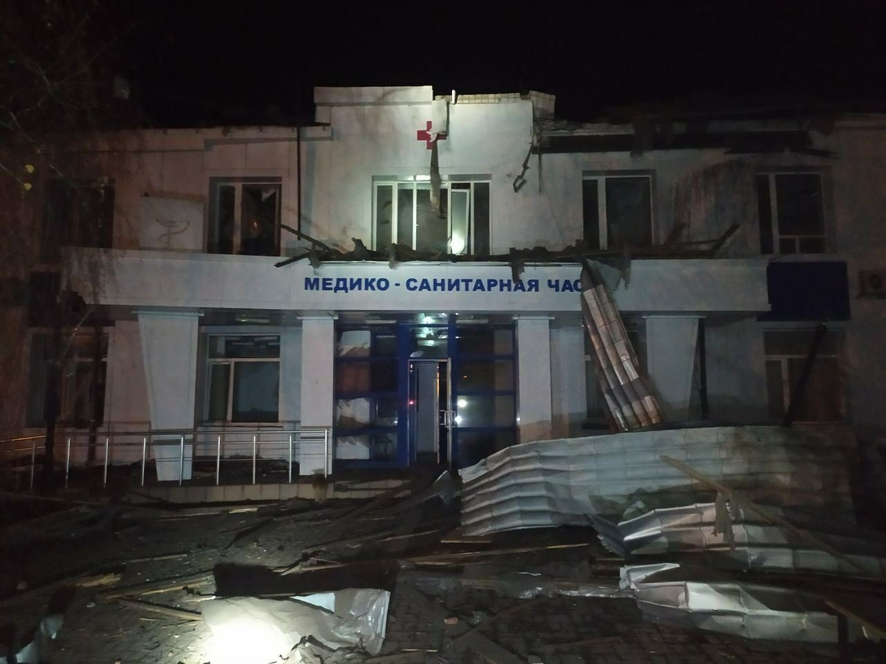 Последствия обстрела химзавода "Стирол" в Горловке